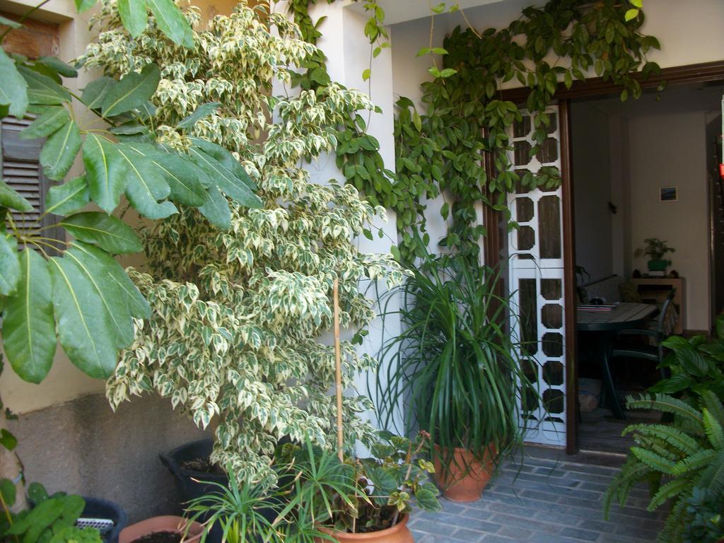 Jasmine'S Guest House Karlovassi Room photo